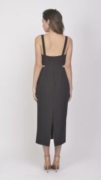 Imagem adicional 1 do item Vestido Tubinho Preto de Alfaiataria com Decote Coração e Aberturas Laterais - Elegância Clássica e Sofisticação para Ocasiões Especiais