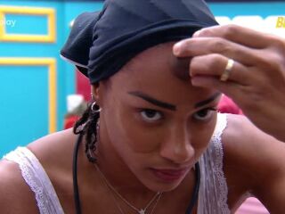 Imagem principal do artigo BBB 25: Aline e Vitória criticam Renata e comentam estratégias da rival na casa