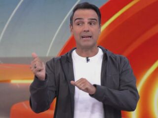 Imagem principal do artigo BBB 25: Tadeu Schmidt revela consequências negativas do Big Fone: "Trancada"