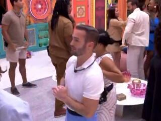 Imagem principal do artigo BBB 25: Web aponta que Gabriel teria ignorado Diego: "Não quis abraçar"