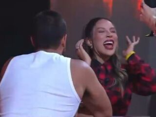 Imagem principal do artigo BBB 25: Renata 'dá patada' em Diego Hypolito por cantoria em festa e web reage