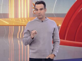 Imagem principal do artigo BBB 25: Aline 'enfrenta' Tadeu Schmidt e leva patada do apresentador: "Chega!"