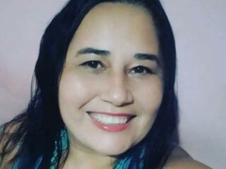 Imagem da notícia Cleo Loyola, ex de Luciano Camargo, diz que Bia Miranda está 'colhendo o que plantou'