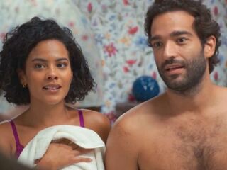 Imagem da notícia Bella Campos brinca com Humberto Carrão após viral sobre tamanho da cabeça do ator e diverte seguidores na internet