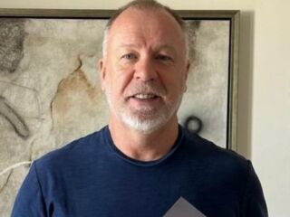 Imagem da notícia Quem eram os familiares do técnico Mano Menezes que faleceram em acidente; Grêmio libera o treinador