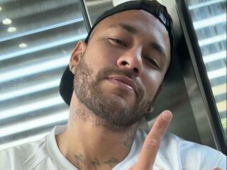Imagem da notícia Neymar reage a críticas por comentário em foto de Marina Ruy Barbosa; mãe da atriz defende