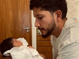 Imagem principal do artigo Yuri Lima compartilha fotos de Nala, filha com Iza, e se derrete ao falar sobre bebê