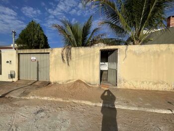 Imagem de VENDA - CASA NO SETOR ARCO IRIS 2