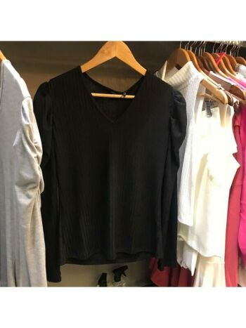 Imagem de Blusa Bia Preta Malha -  Finna