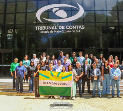 Imagem da notícia Estudantes de Chapadão do Sul vivenciam os três poderes em viagem educativa a Campo Grande