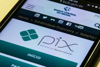 Imagem da notícia Pix Automático é lançado e vai permitir pagamento de contas recorrentes a partir de junho