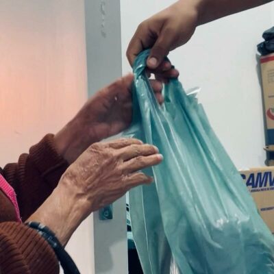 Imagem da notícia Prefeitura de Costa Rica distribui mais de 2,6 mil cobertores a famílias vulneráveis antes da chegada do frio intenso