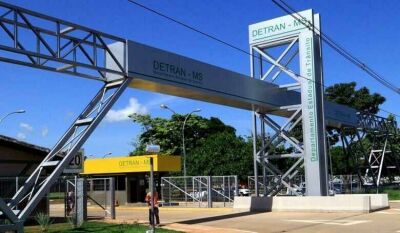 Imagem da notícia Detran-MS alerta para erro em guia física de licenciamento enviada aos proprietários de veículos com placa final 3