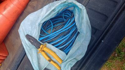 Imagem da notícia Homem é preso em flagrante após furtar fios de energia de praça pública em Coxim
