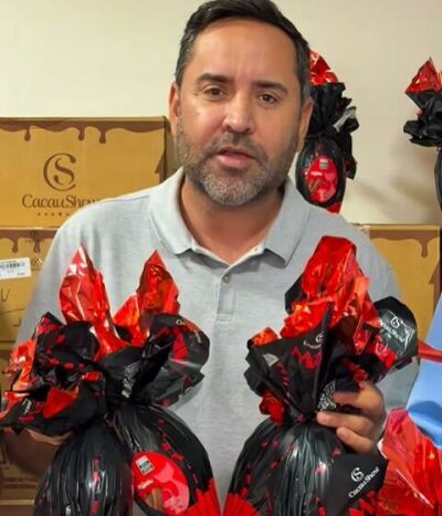 Imagem da notícia Prefeito celebra “Páscoa Feliz” em Alcinópolis com entregas em escolas, APAE e Conviver