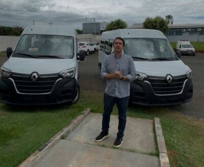 Imagem da notícia Soraya Thronicke destina mais de R$ 1,1 milhão e entrega duas vans para saúde de Cassilândia