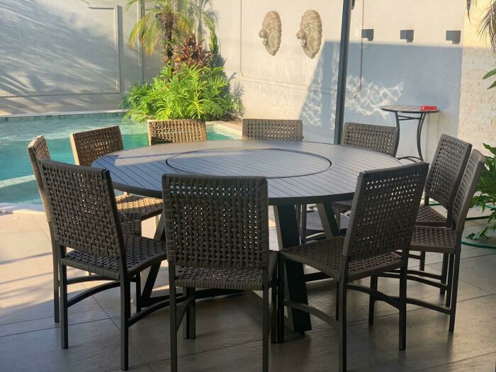 Imagem de https://cdn.interago.com.br/img/jpg/w_0_q_8/17/mc/Area Externa/Mesa Redonda 180cm com 10 Cadeira Deck