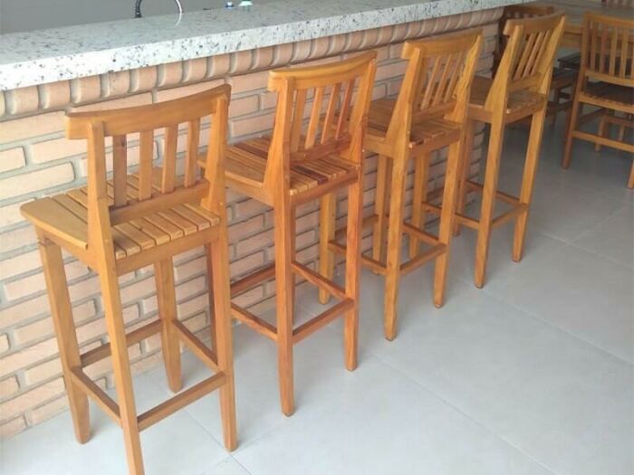 Imagem de https://cdn.interago.com.br/img/jpg/w_0_q_8/17/mc/Banquetas e Bistros/Banquetas e Bistro 12