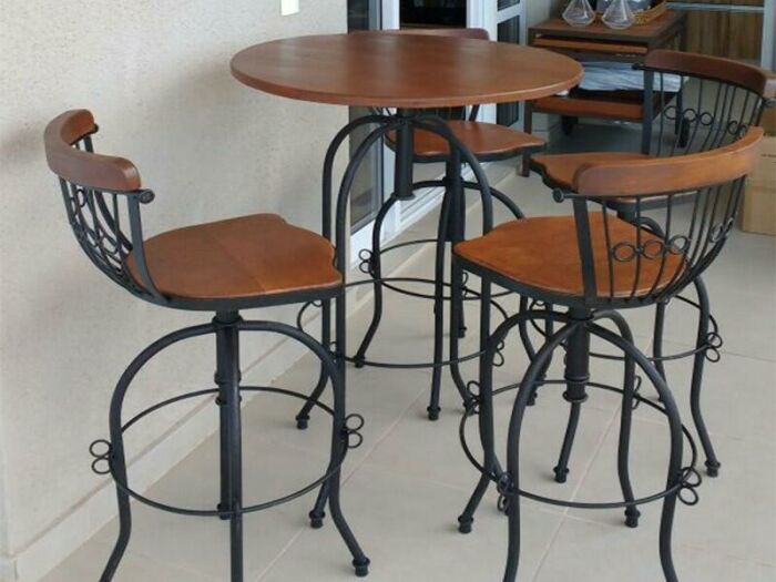 Imagem de https://cdn.interago.com.br/img/jpg/w_0_q_8/17/mc/Banquetas e Bistros/Banquetas e Bistro 6