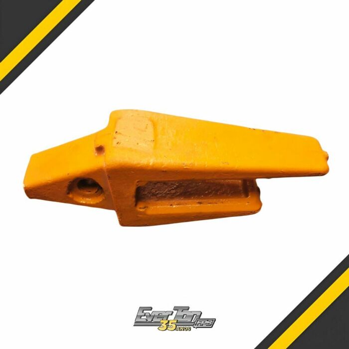 Imagem de https://cdn.interago.com.br/img/jpg/w_0_q_8/239/mc//Adaptador-Dente27131222-Escavadeira-Doosan-DX140