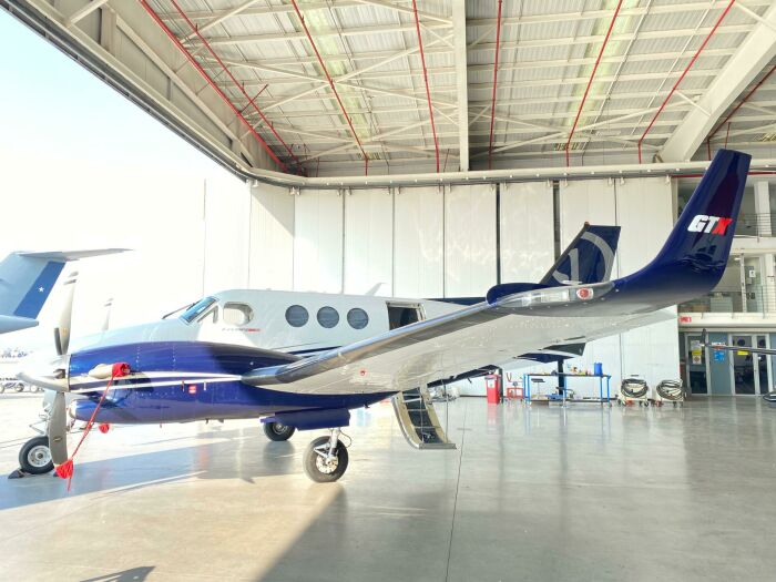 Imagem de https://cdn.interago.com.br/img/jpg/w_0_q_8/375/mc/King Air C90 - 2018/Imagem do WhatsApp de 2025-08-29 às 14.59.26_0863e8cf