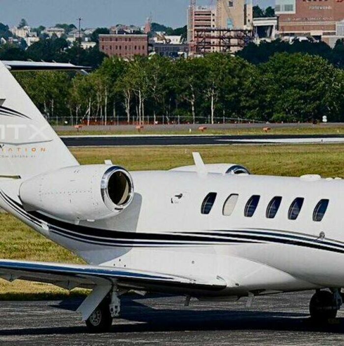 Imagem de https://cdn.interago.com.br/img/jpg/w_0_q_8/375/mc/Páginas/02. Catalogo/Cessna citation CJ2 /cessna-citation