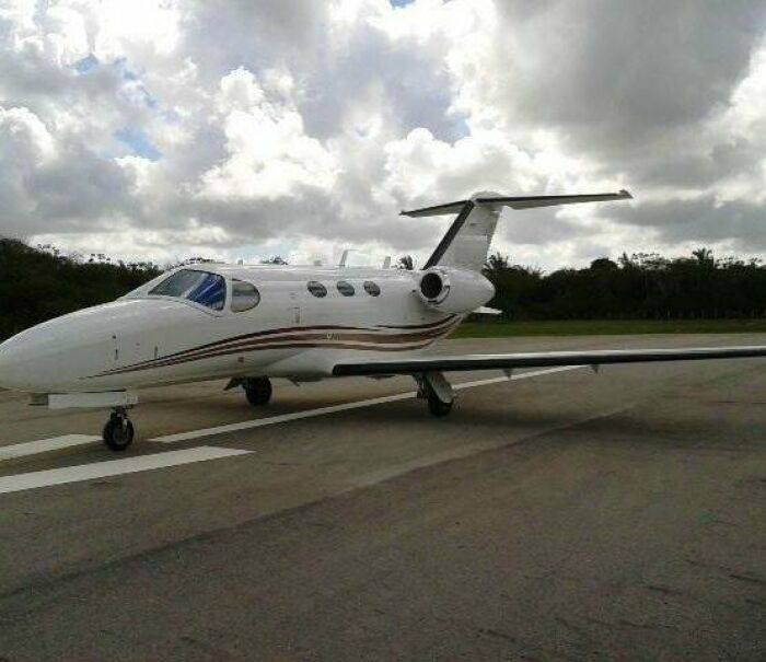 Imagem de https://cdn.interago.com.br/img/jpg/w_0_q_8/375/mc/Páginas/02. Catalogo/Jatos/510 CITATION MUSTANG/510 CITATION MUSTANG