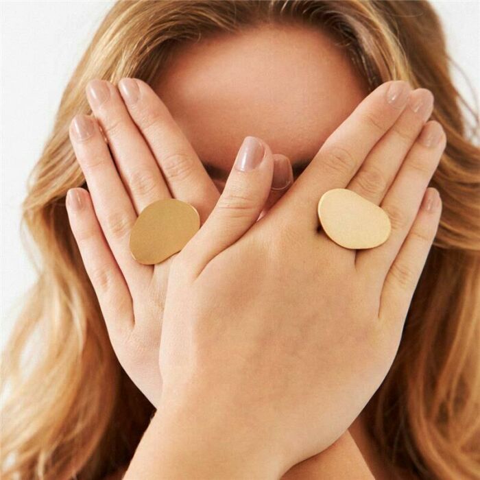 Imagem de ANEL OVAL CURVO ACETINADO