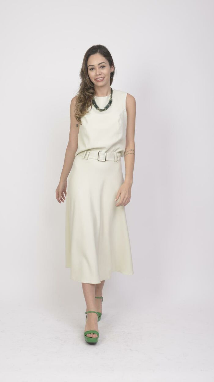 Imagem de Conjunto de Alfaiataria com Saia Evasê e Cropped Lara Cross Time - Elegância e Estilo - Verde Claro