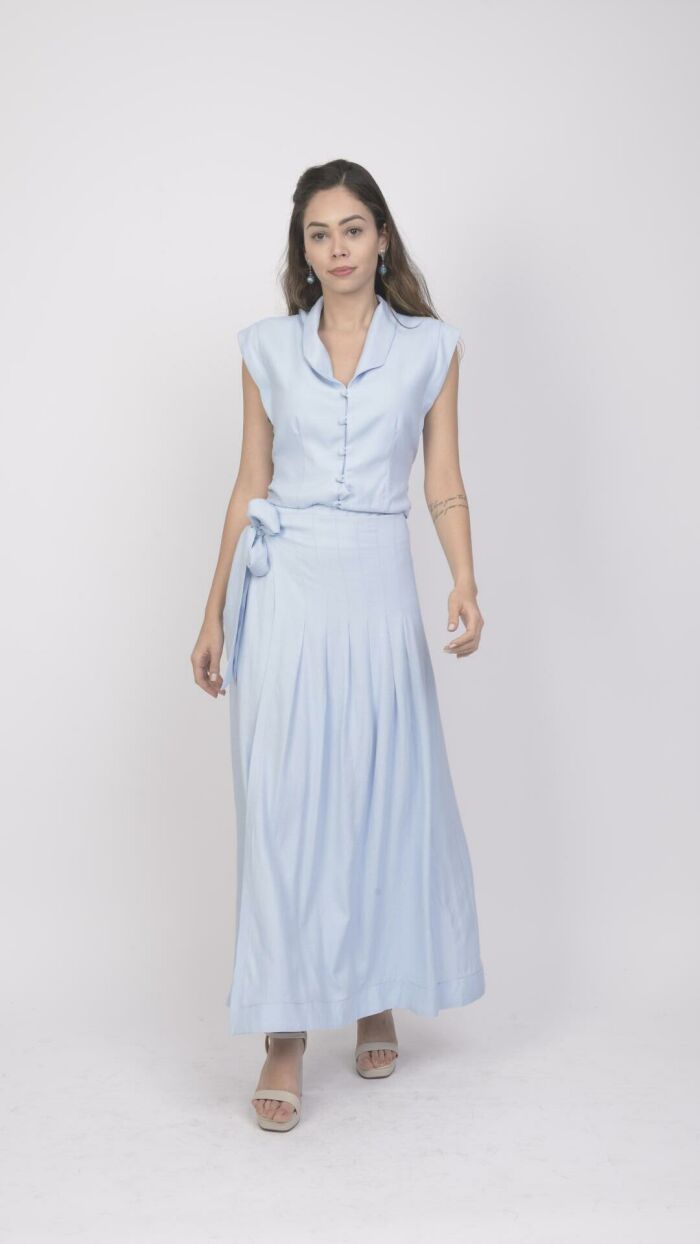 Imagem de Saia Azul Longa Alfaiataria em Viscolinho com Laço e Zíper Lateral: Elegância e Sofisticação para Eventos Especiais