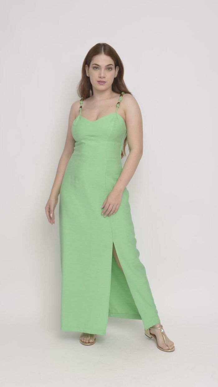 Imagem de Vestido de Alfaiataria Verde com Alças de Corda e Fenda Lateral - Design Contemporâneo