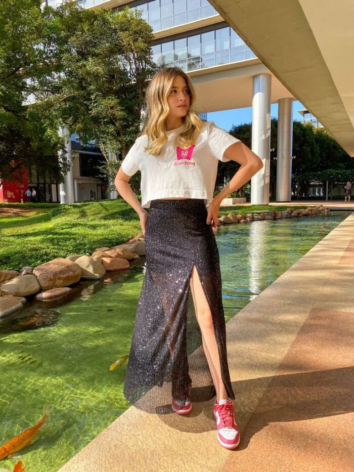 Imagem de Saia Paetê Fenda Olívia