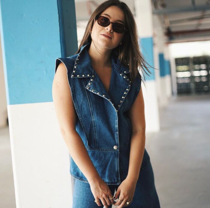 Imagem de Colete Raika Gomes Trama Jeans