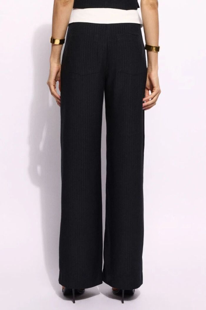 Imagem de Calça Thais Preta Le Blog