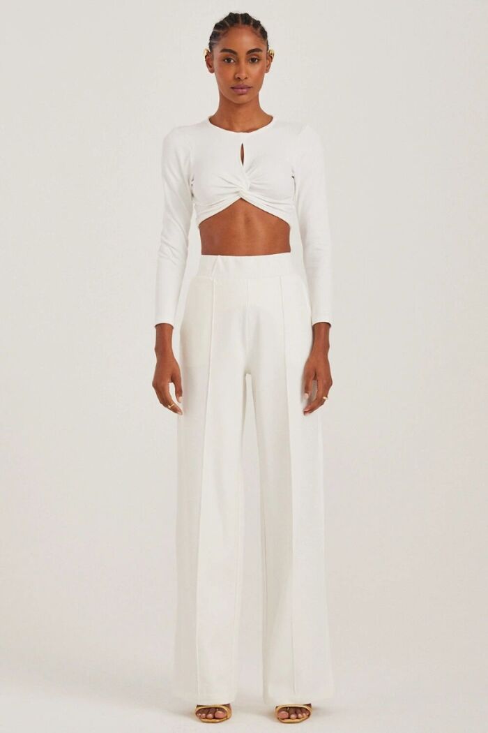 Imagem de Blusa Manga Longa Com Nó No Decote Off White Zen