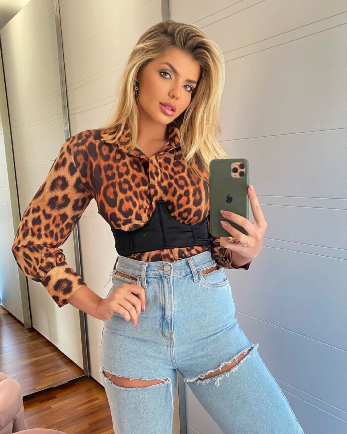 Imagem de Cropped Dani Cloude