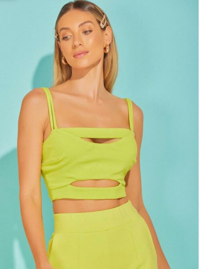 Imagem de Cropped de Alças Finas Com Abertura Frontal Lima Zen