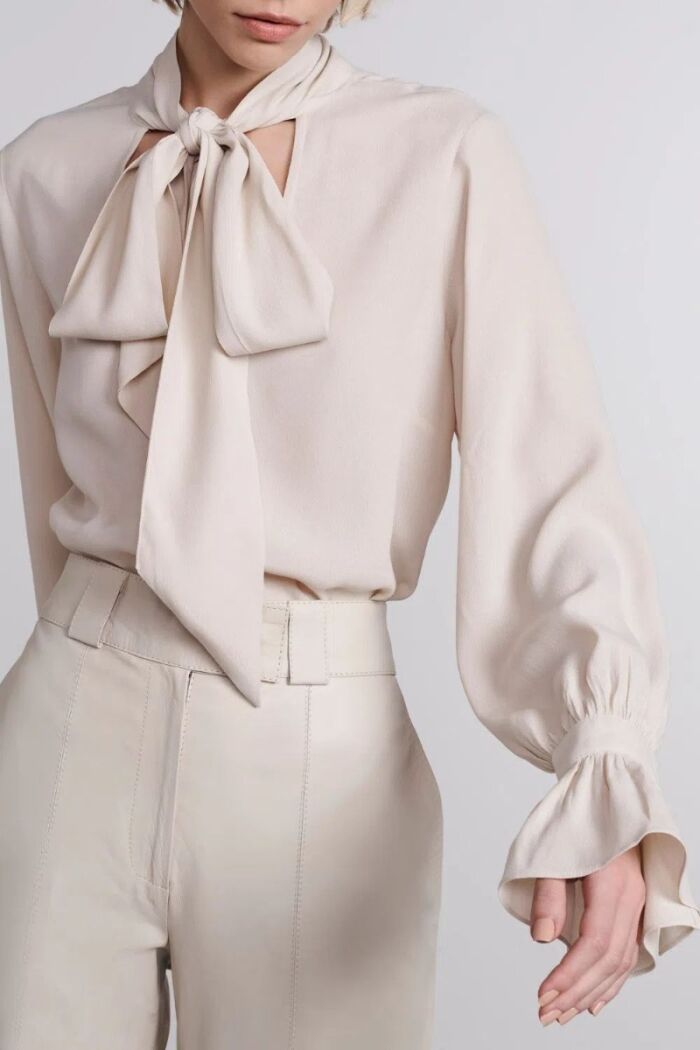 Imagem de Blusa Bruna Bege Le Blog