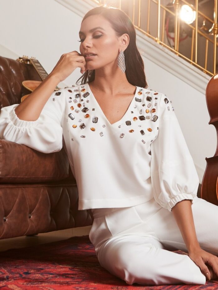Imagem de Blusa Crepe Com Pedraria Luzia Fazzolli