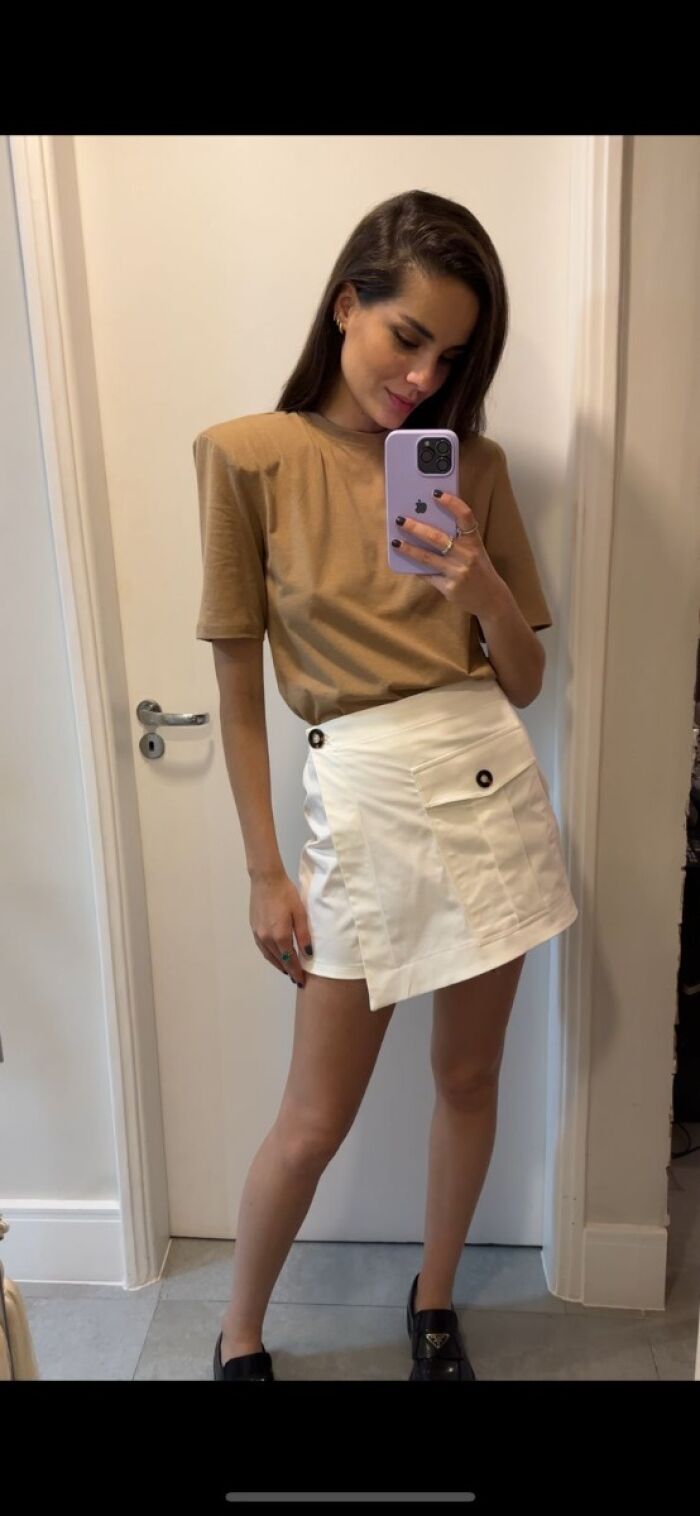 Imagem de Tee Noemia Marrom Cloude