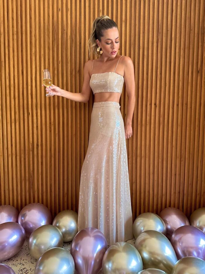 Imagem de Conjunto Paetê Bege Olívia