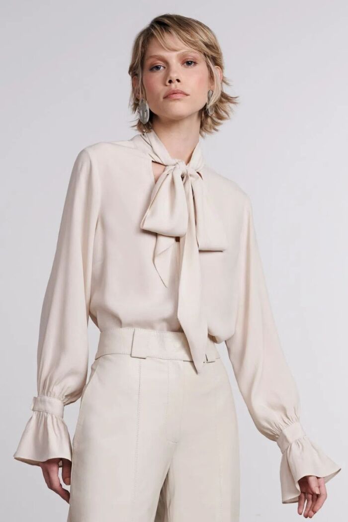 Imagem de Blusa Bruna Bege Le Blog