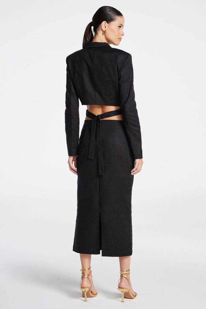 Imagem de Blazer Manga Comprida Faixa Transpassada Barra Preto Zen