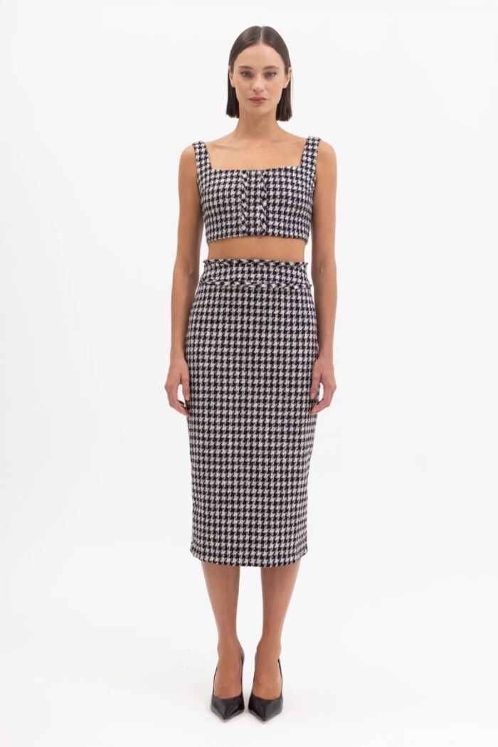 Imagem de Saia Mídi Tweed Preta La Chocolê