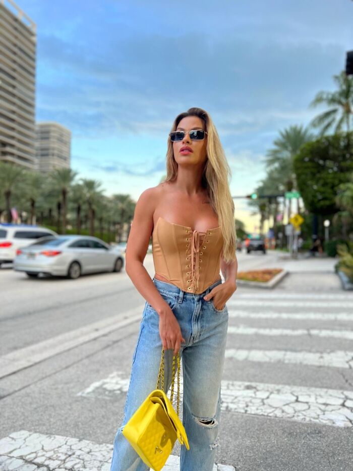 Imagem de Cropped Mia Cloude