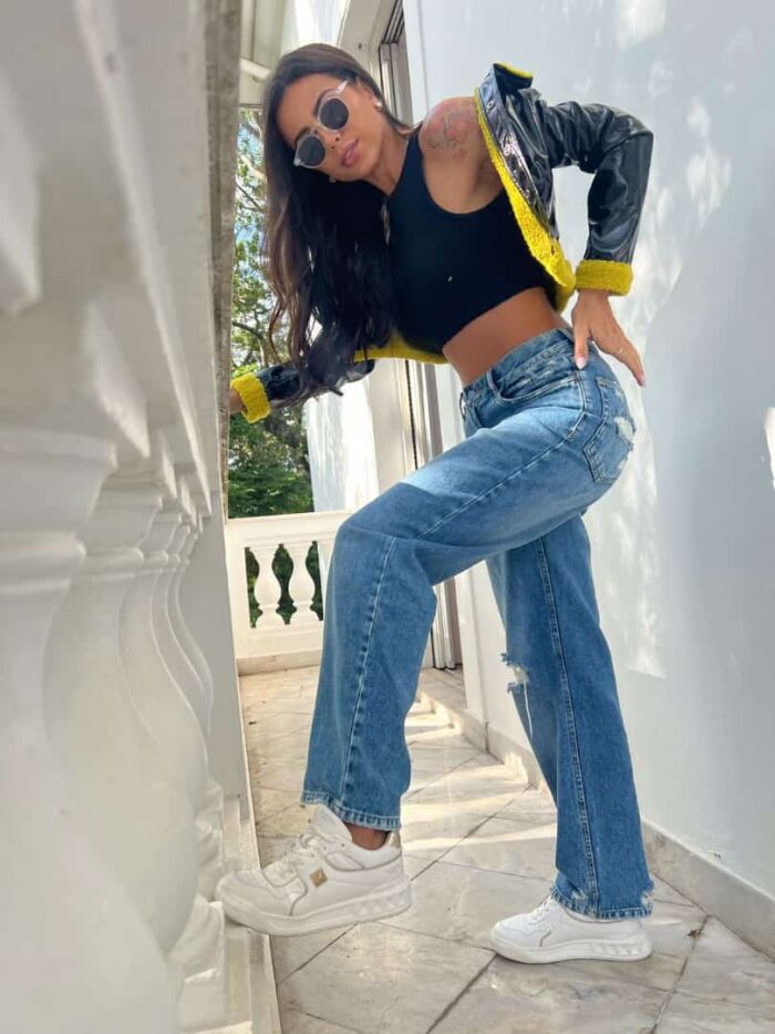 Imagem de Jaqueta Larissa Preta Cloude