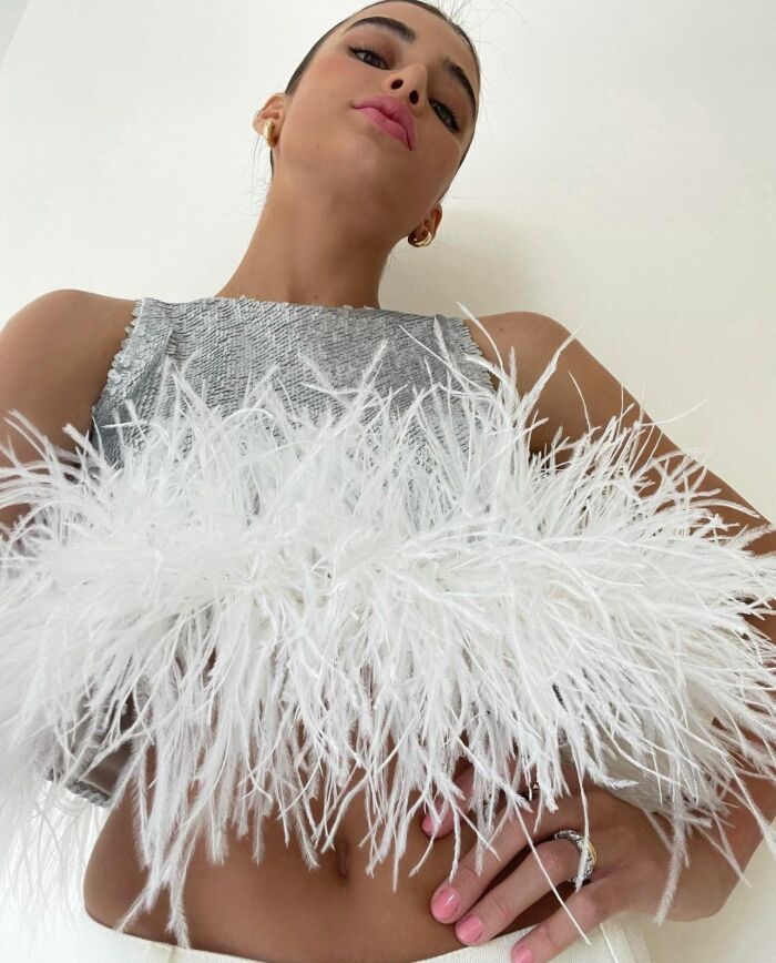 Imagem de Cropped Glow Com Pluma Prata Zen