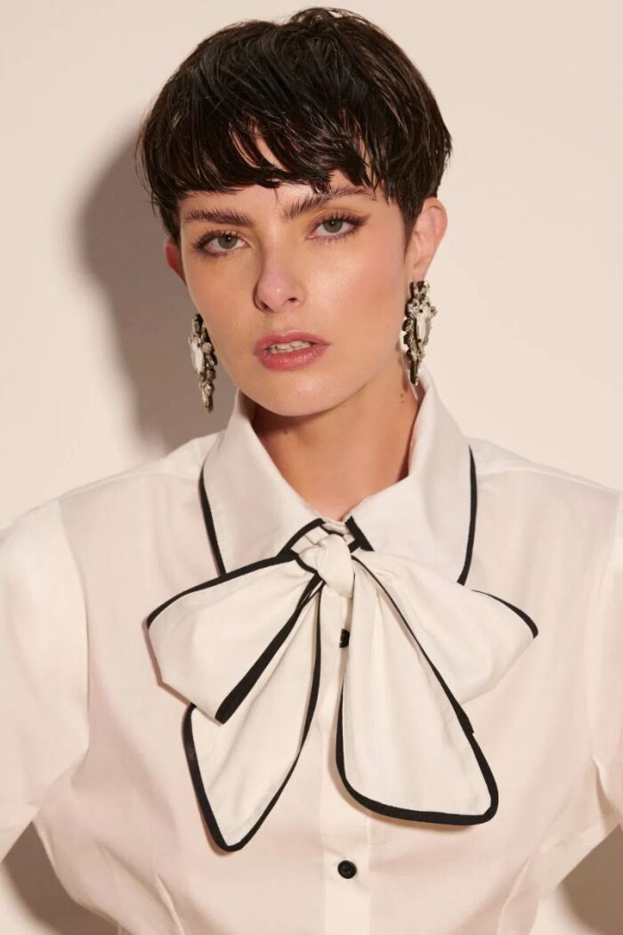 Imagem de Camisa Paula Off White Le Blog