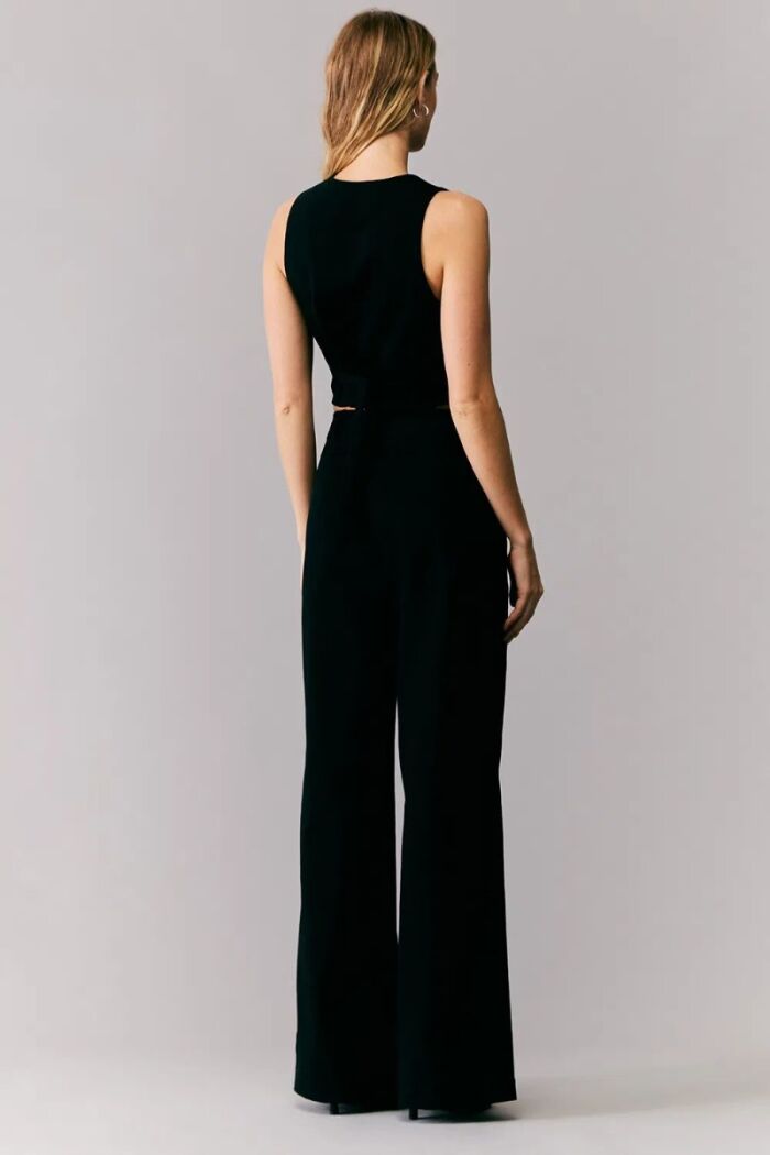 Imagem de Blusa Regata Com Botão Forrado Preto Zen