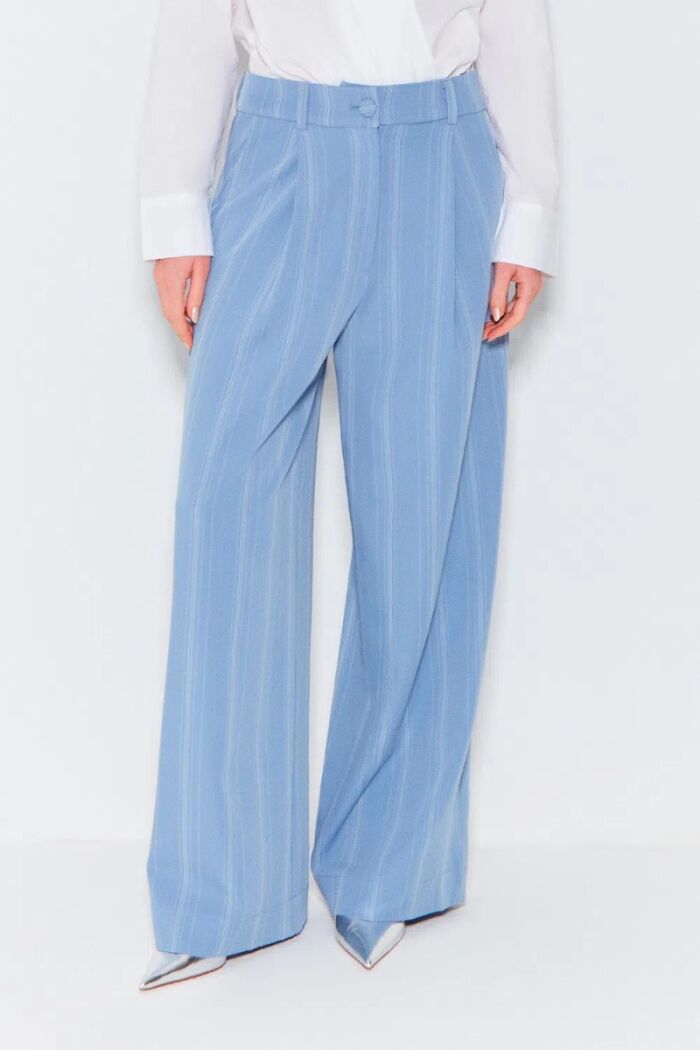 Imagem de Calça Pantalona Listrada Azul Clara Zen